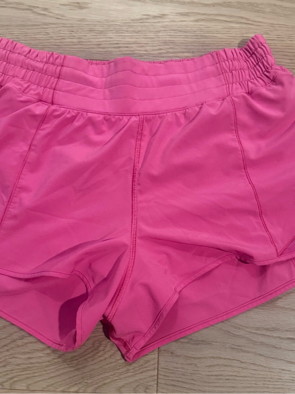 Lululemon Women's Active Stretch Shorts - Pink size 8 EUC